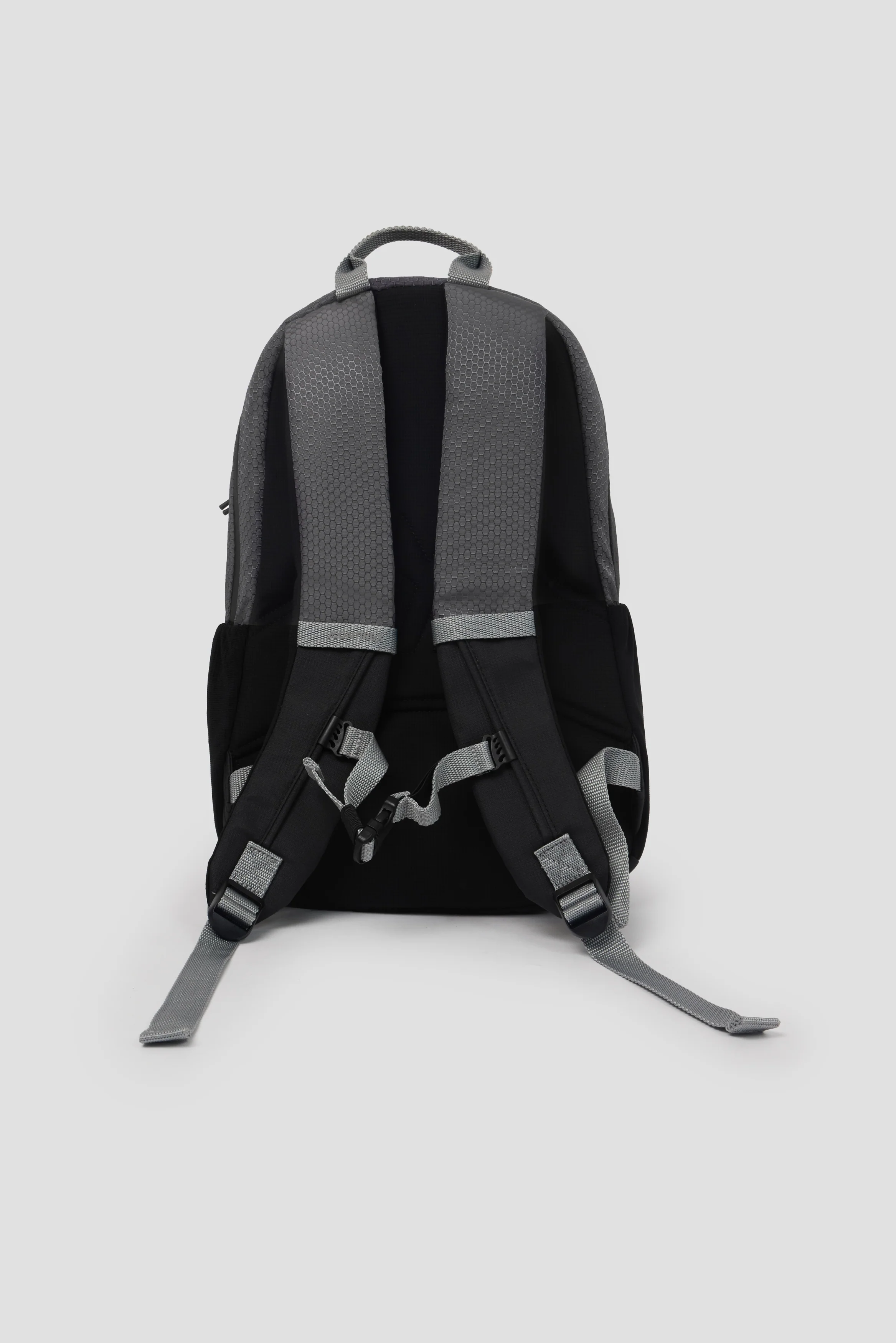 Apex 2.0 25L Backpack - Asphalt/Cement Grey/Platinum Grey - Image 5