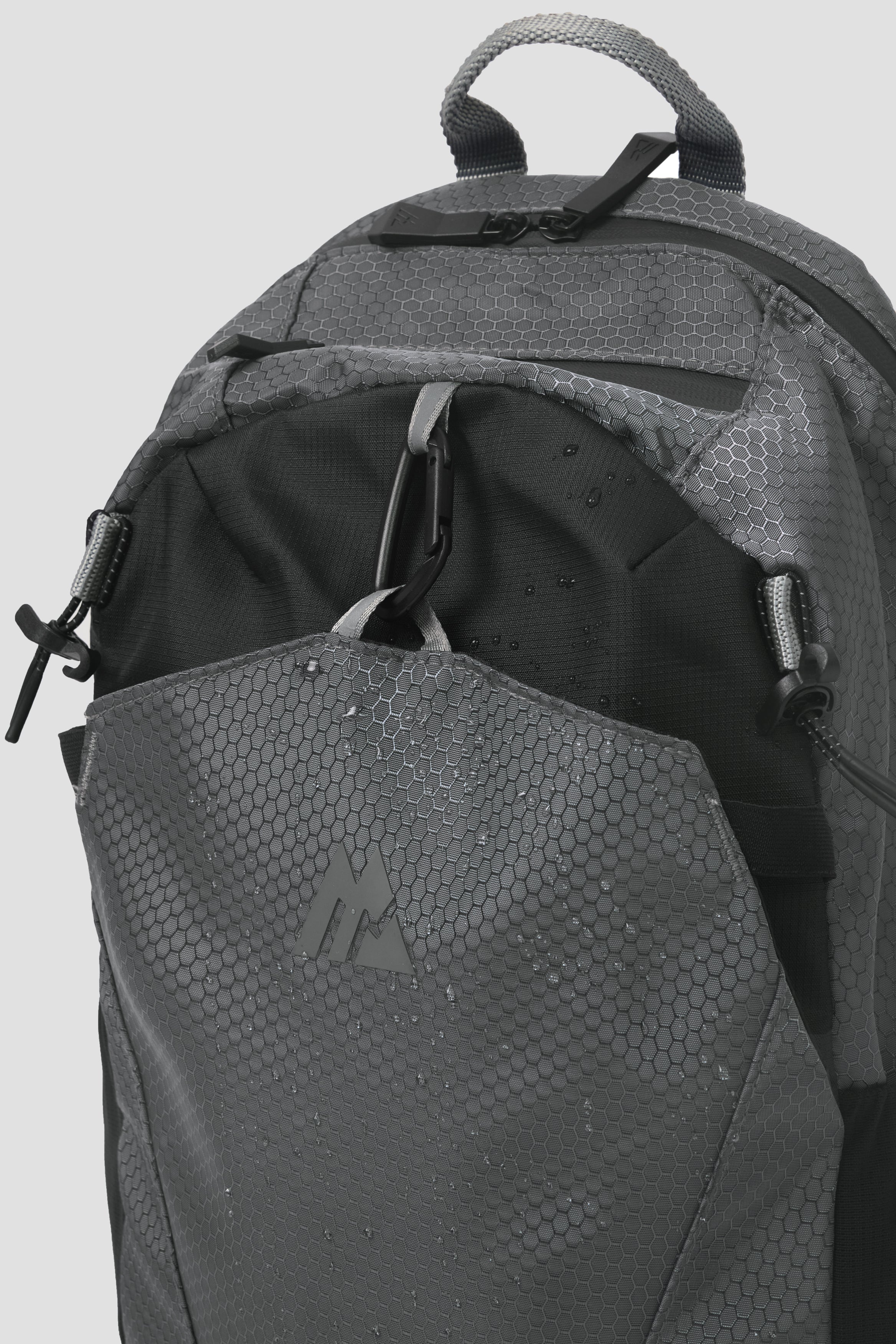Apex 2.0 25L Backpack - Asphalt/Cement Grey/Platinum Grey - Image 7