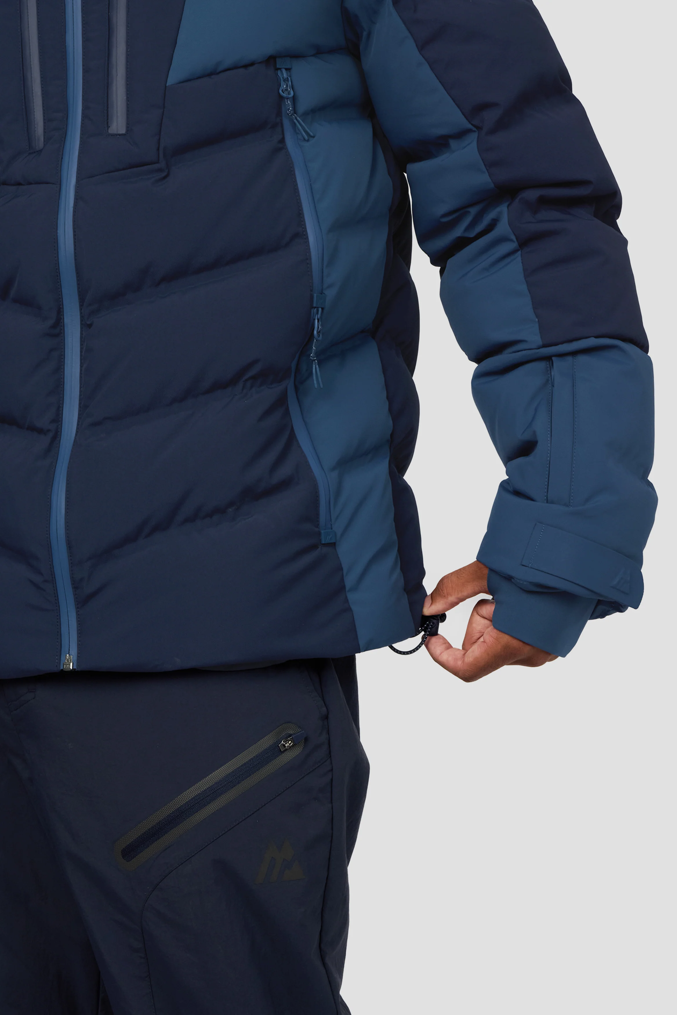 Arcs 2.0 Down Jacket - Midnight Blue/Naval - Image 9