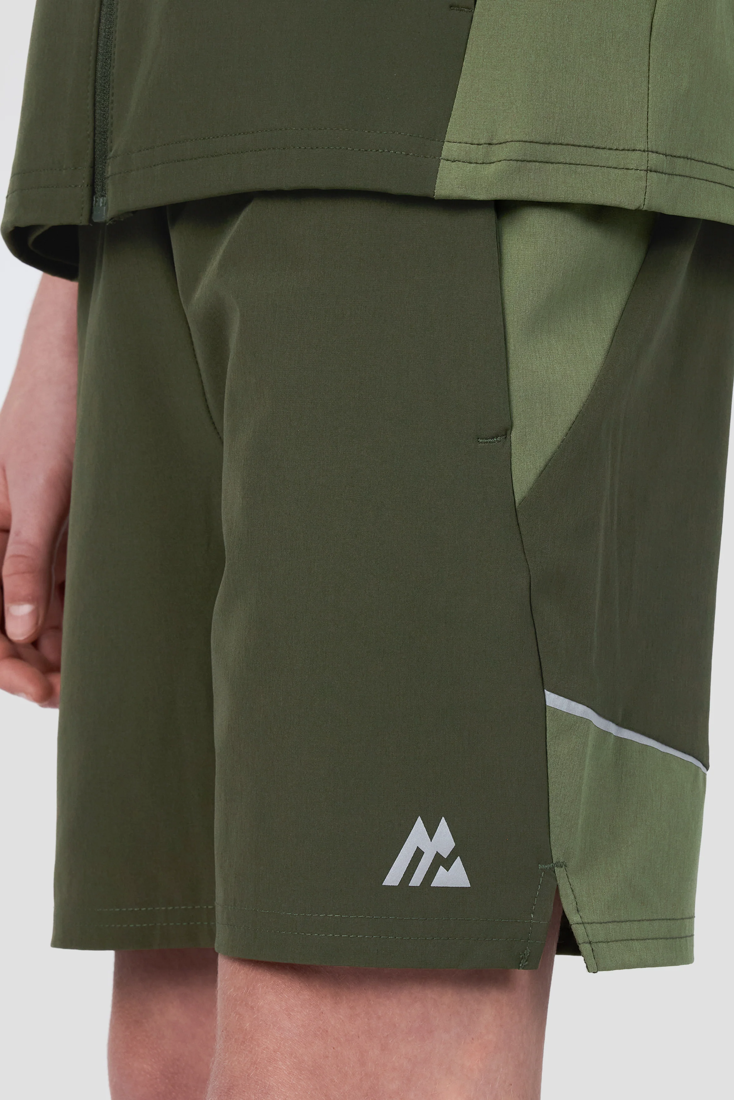 Boys Cerberus Short - Elm/Fleck/Orchard - Image 5