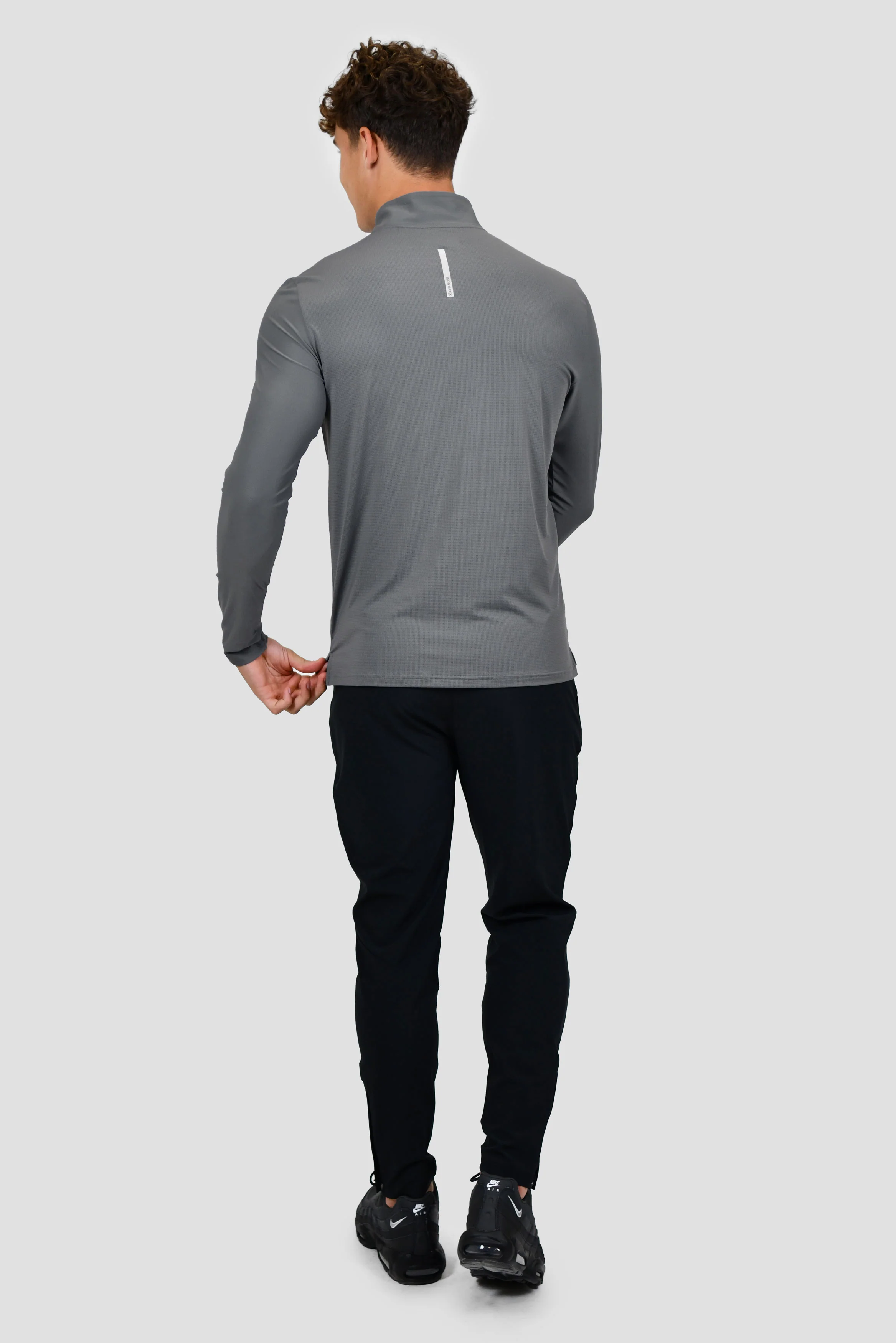 Charge 2.0 1/4 Zip - Cement Grey - Image 4