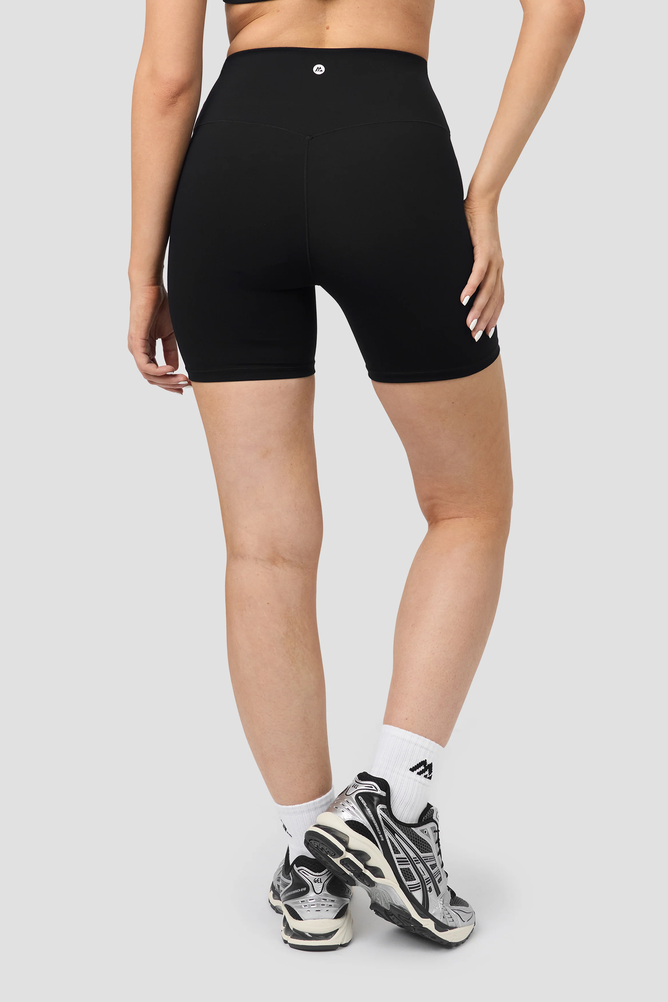 Form Booty Short - Black - Image 4