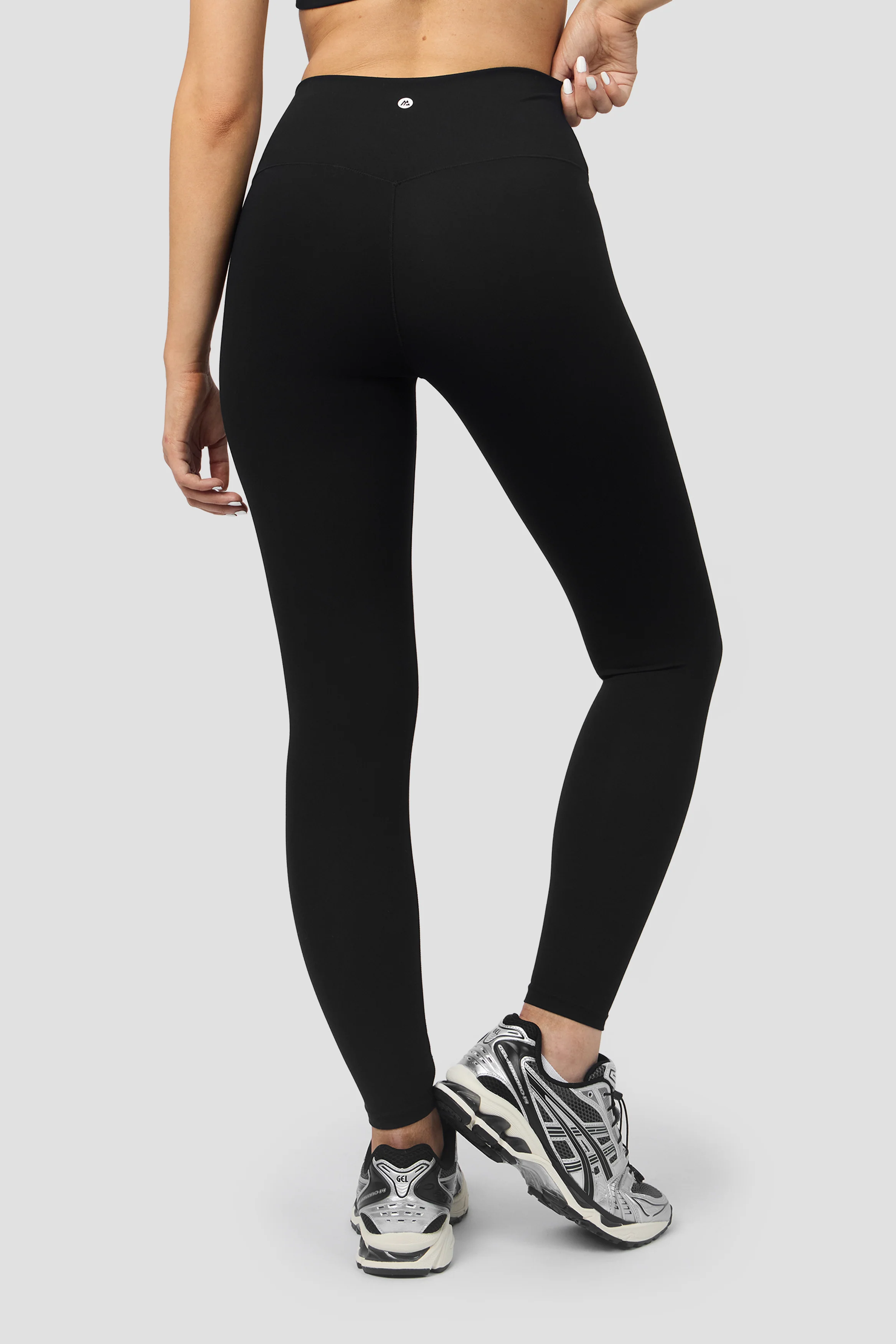 Form Legging - Black - Image 4