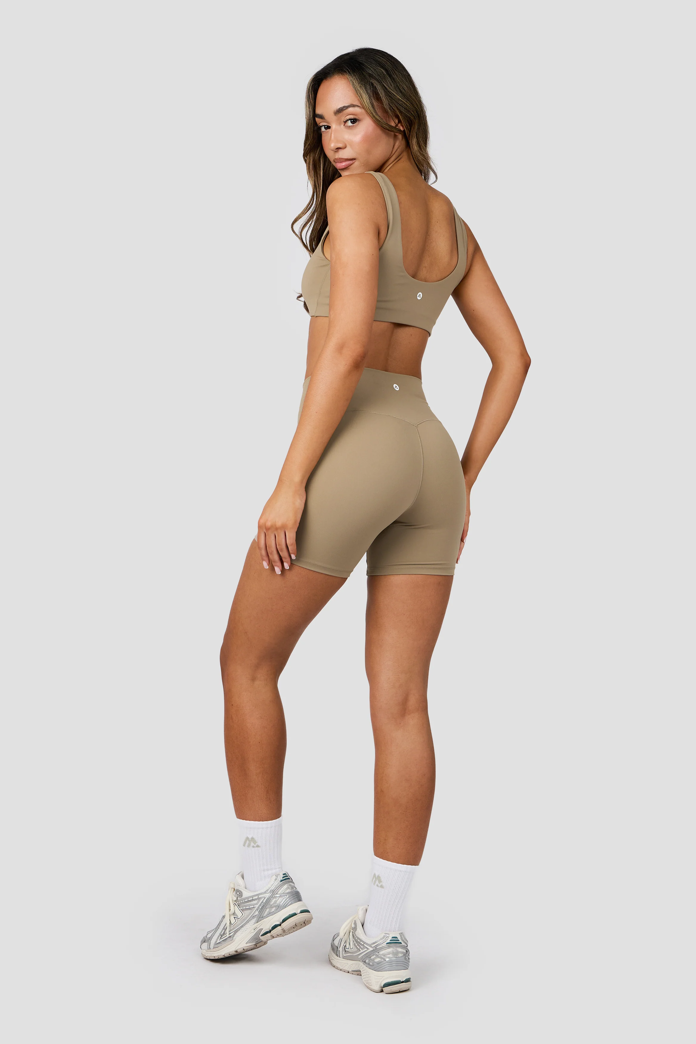 Form Booty Short - Praline - Image 4