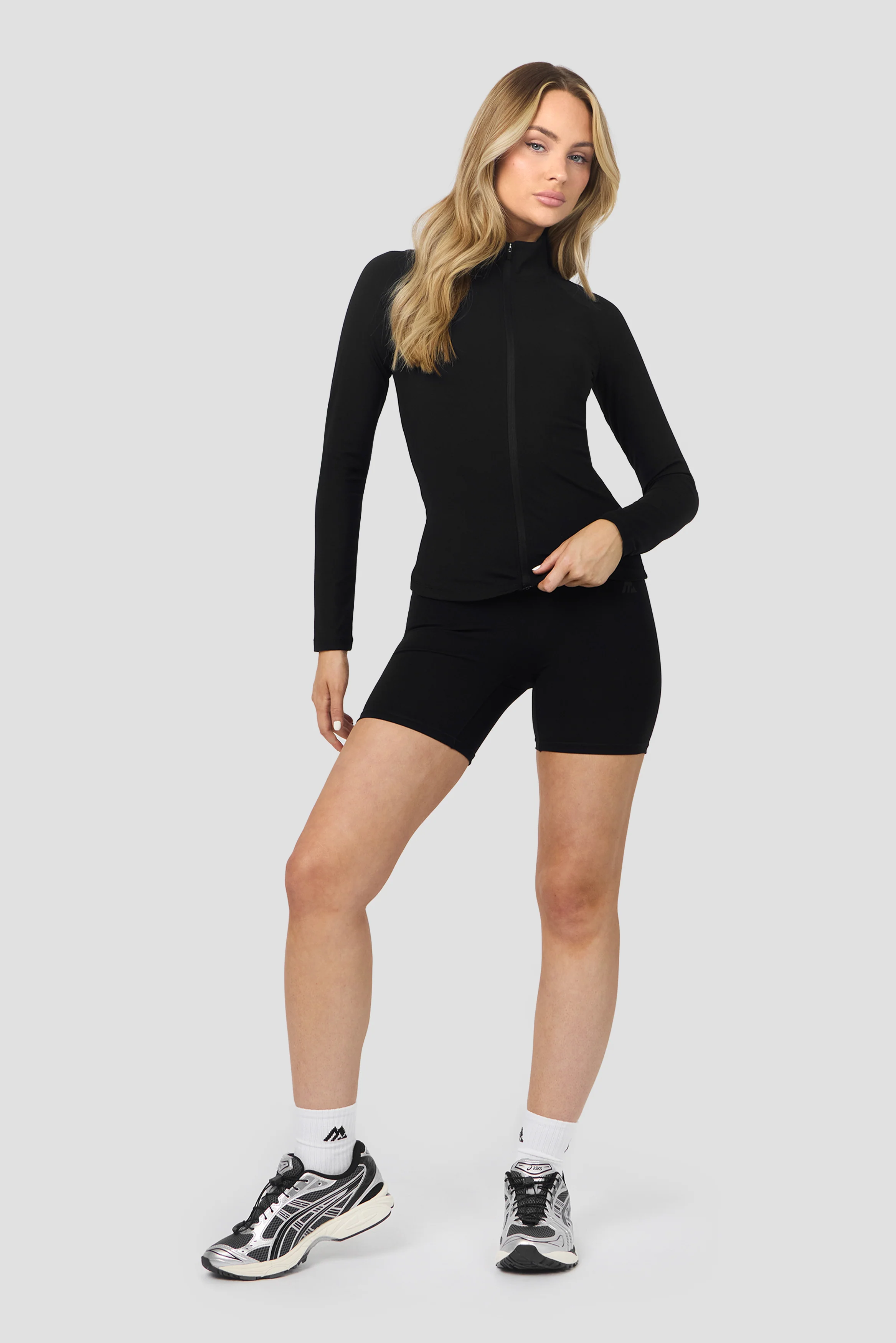 Form Full Zip - Black - Image 3