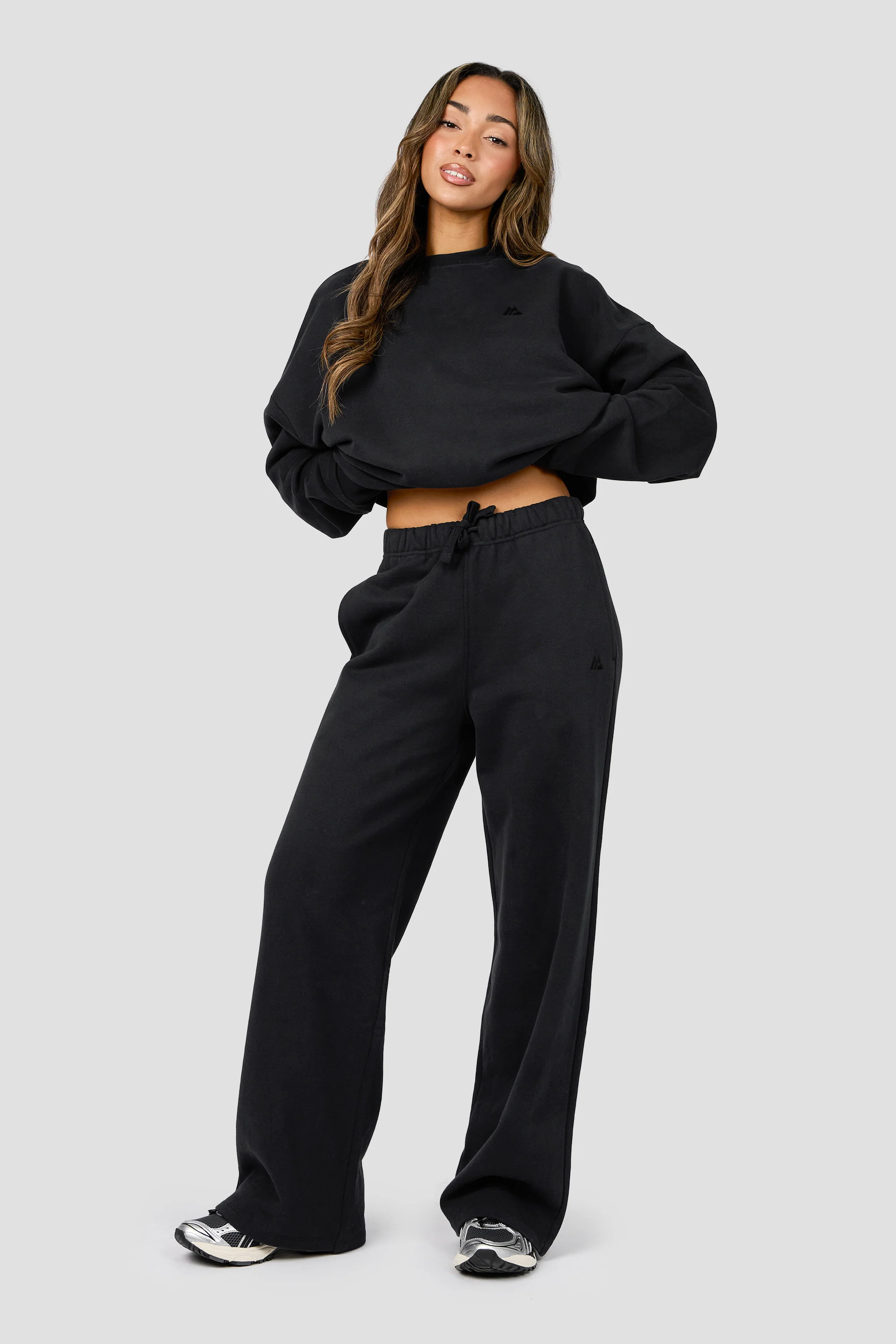 Form Wide Leg Jogger - Black - Image 3