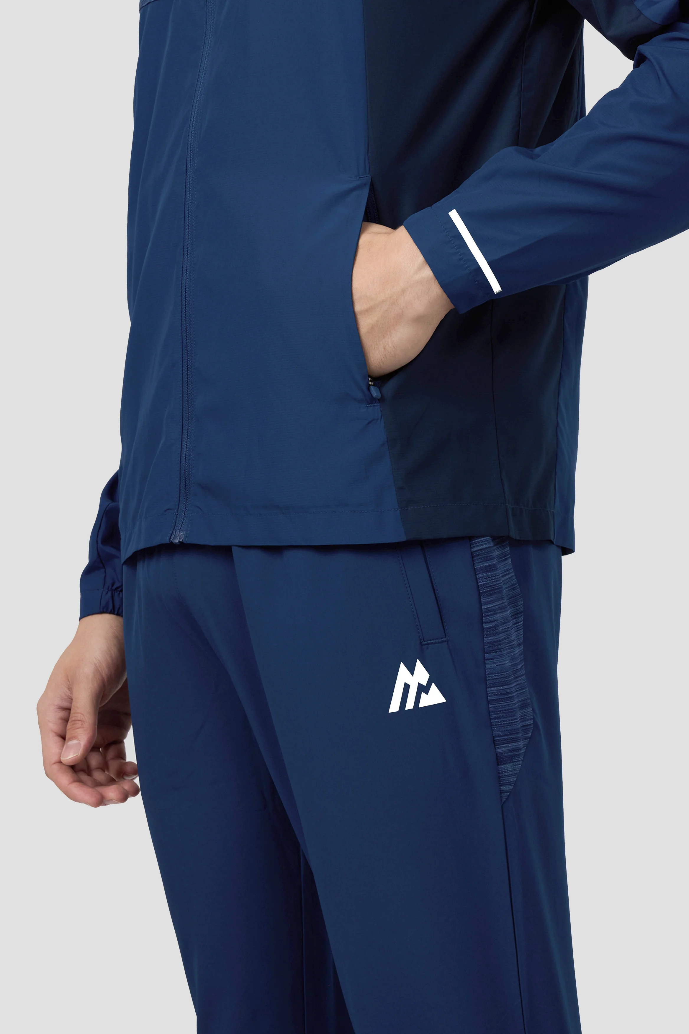 Trail Windbreaker - Navy Multi - Image 7