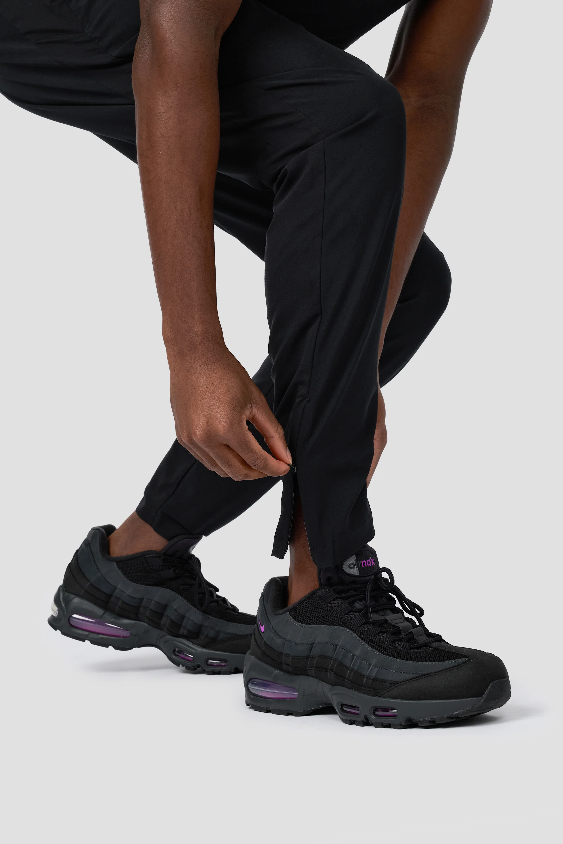 Traverse Pant - Black - Image 6