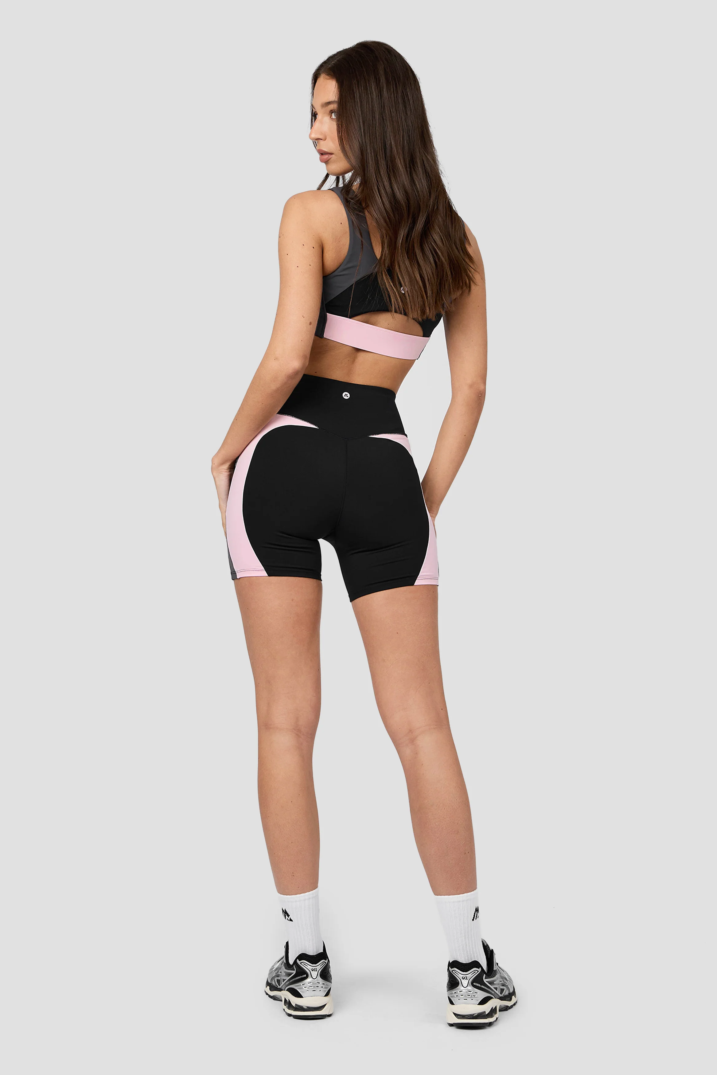 Vision Short - Black/Asphalt/Light Pink - Image 4